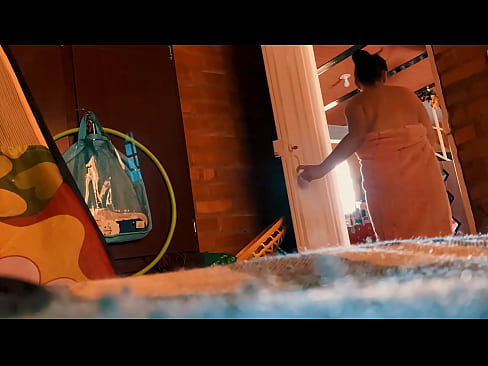 ❤️ Amcam beni duşa kadar takip ediyor, ben duş alırken beni sikiyor. ️❌ Sadece porno tr.sexygirlspics.ru ❌❤