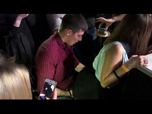 ❤️ Bir Rus gece kulübünde gerçek seks. 18 yaşındaki Rus kız anüs ve vajinada bir gece kulübünde becerdin ️❌ Sadece porno tr.sexygirlspics.ru ❌❤